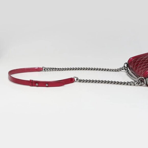 Chanel Pink Quilted Patent Leather Small Boy Bag - Picture 8 of 11